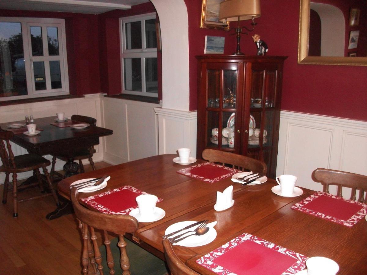Fuchsia House Bed And Breakfast Connemara Renvyle Eksteriør billede