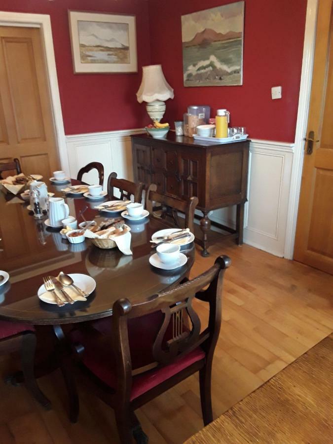 Fuchsia House Bed And Breakfast Connemara Renvyle Eksteriør billede