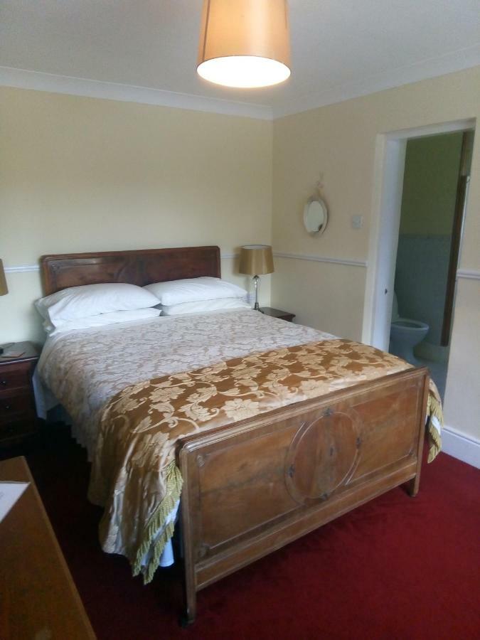 Fuchsia House Bed And Breakfast Connemara Renvyle Eksteriør billede